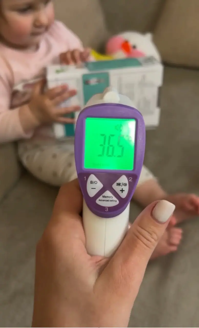 ArhiMED Ecotherm ST350 - Digital non-contact thermometer